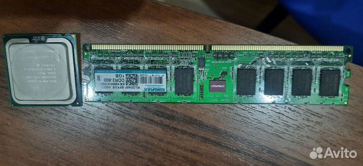 Процессор E1500 2.2 Гц оперативка DDR 2 2шт по 1gb