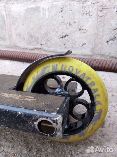 Трюковой самокат psycho