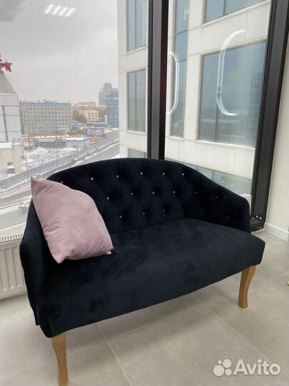 Диван в фотозону