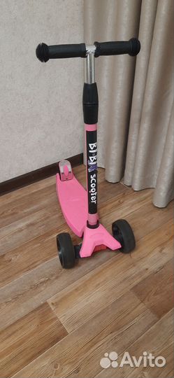 Самокат детский трехколесный
