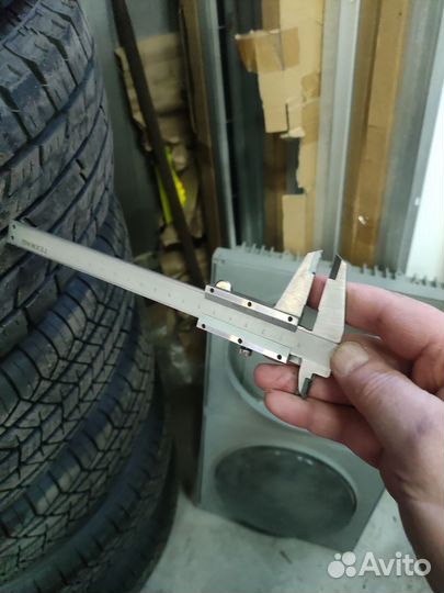 Yokohama Geolandar A/T G015 225/75 R16