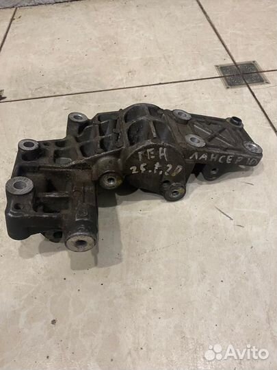 Кронштейн генератора Mitsubishi Lancer 10