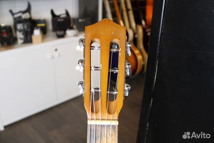 Классическая гитара Puldin