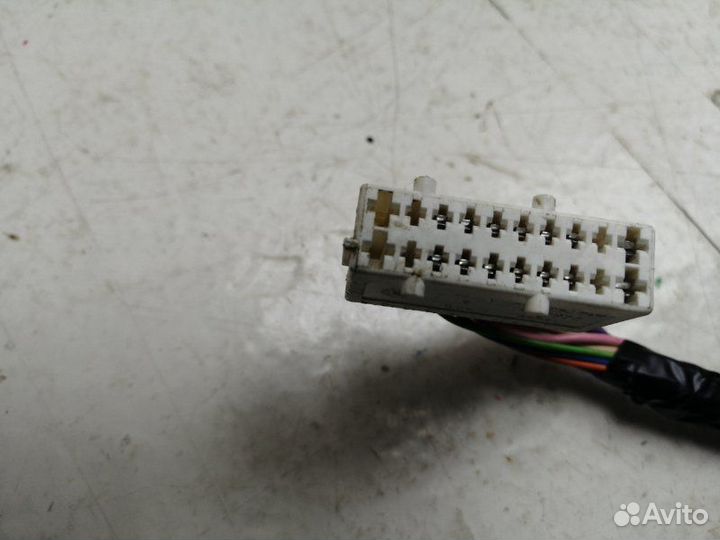 Проводка двери передняя правая Nissan Terrano F4R