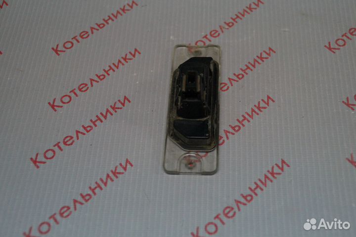 Nissan 26510-3J100 Фонарь освещения номерного знак