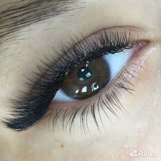 Наращивание ресниц на дому
