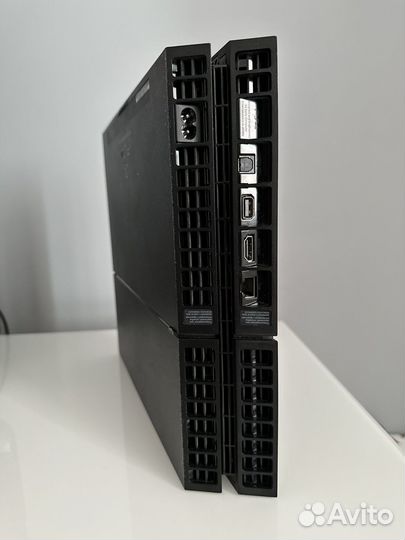 Sony playstation 4 PS4/2геймпада/2 игры