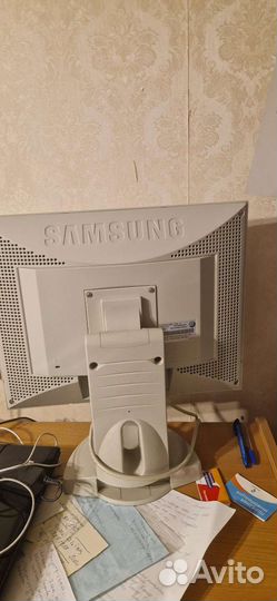 Монитор Samsung syncmaster 171s