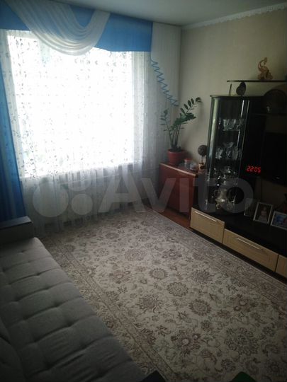 Комната 45 м² в 2-к., 2/4 эт.