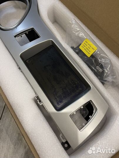 Панель с мультимедиа audi q7