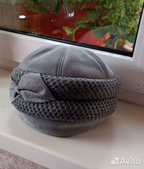 Шапка женская