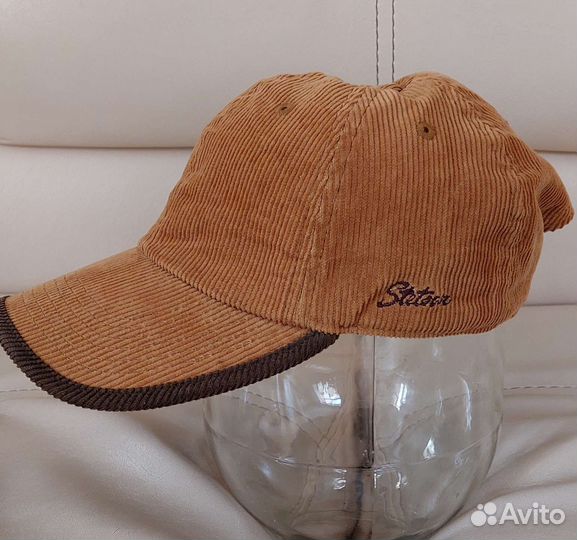 Бейсболка вельветовая