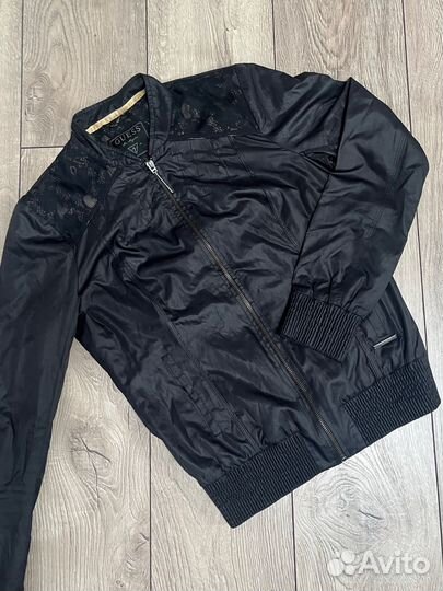 Куртка бомбер Guess женская S (42)