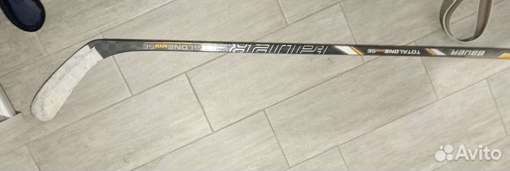 Клюшка хоккейная
