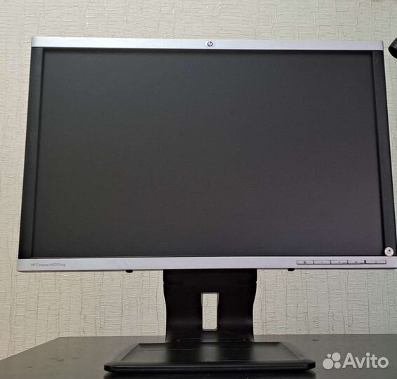 Мониторы широкоформатные 19