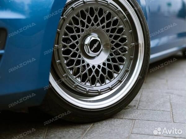 Литые диски Rotiform R18 на Volkswagen Golf 7