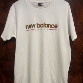 Футболка New Balance