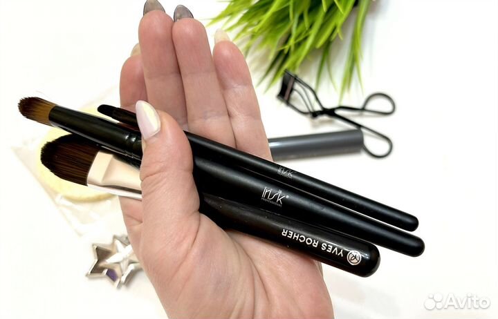 Кисти для макияжа бу