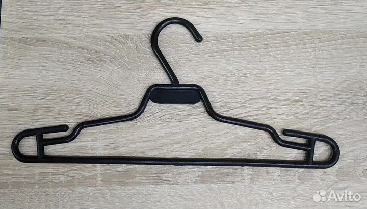 Вешалка-плечики для одежды