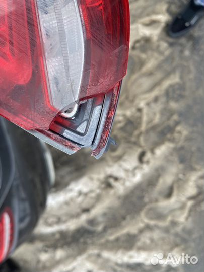 Задний фонарь mercedes w205 правый. (Оригинал)