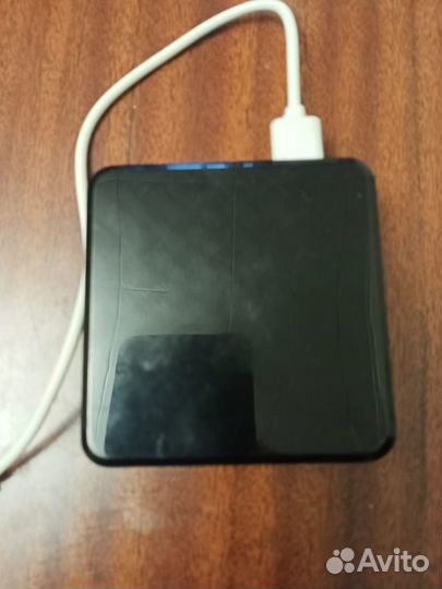 Продаю зарядник к телефону