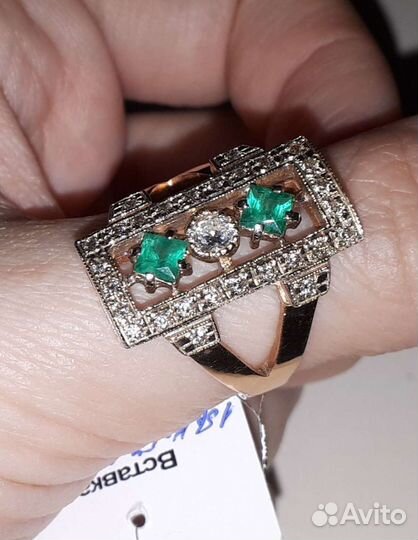 Новый бриллиантовый золотой перстень