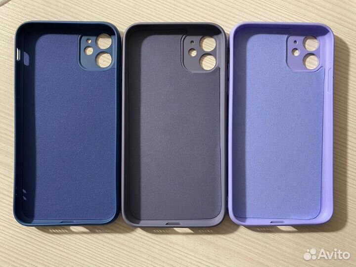Чехлы на iPhone 11