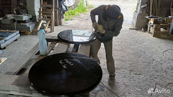 Ученик Камнеобработчика, Полировщик, Резчик