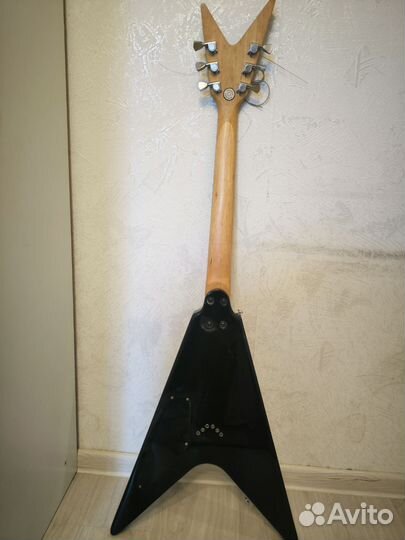 Электрогитара dean v