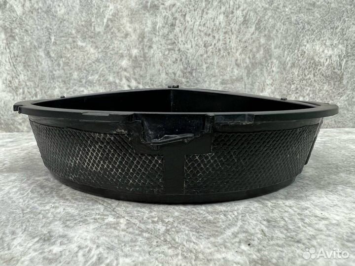 Кронштейн (крепление) Mercedes-Benz C-Класс