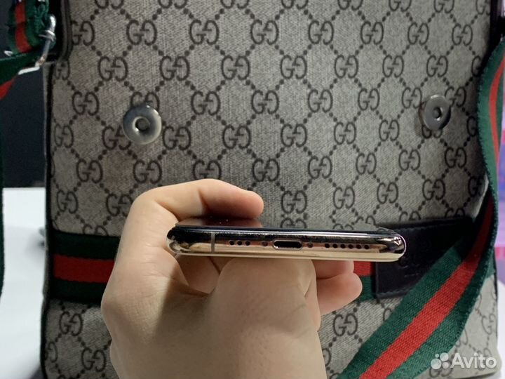 iPhone 11 Pro, 64 ГБ