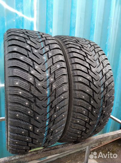 Nokian Tyres Hakkapeliitta 8 SUV 265/40 R21 104Q