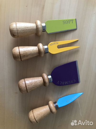 Набор ножей для сыра