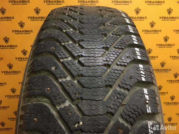 Goodyear UltraGrip 500 225/70 R16 103T