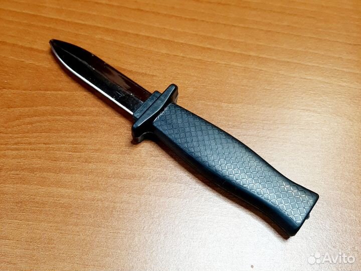 Игрушка ножик для фокусов