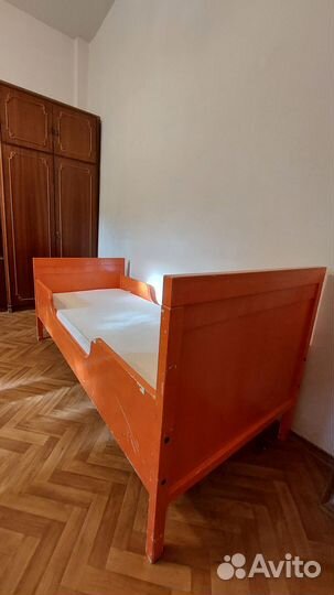 Детская кровать IKEA с матрасом