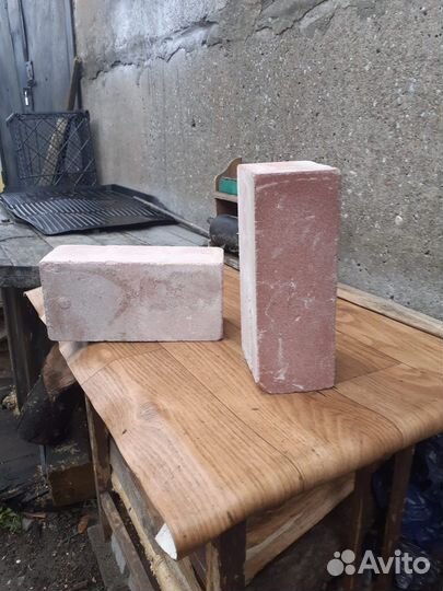 Трубы и кирпич