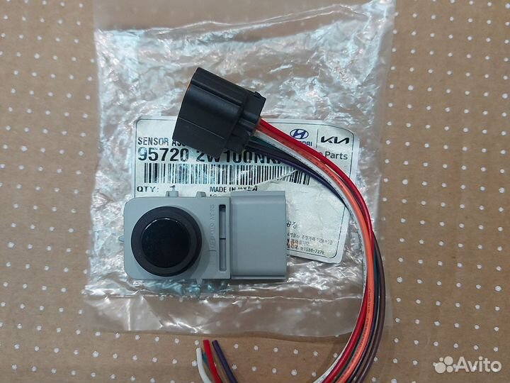 Датчик парковки Хёндай Санта Фе