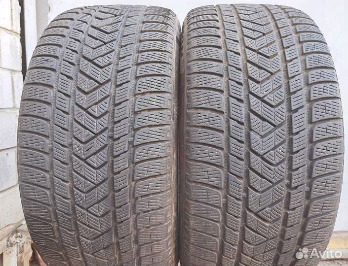 Pirelli Scorpion Winter RFT 275/40 R20 106V
