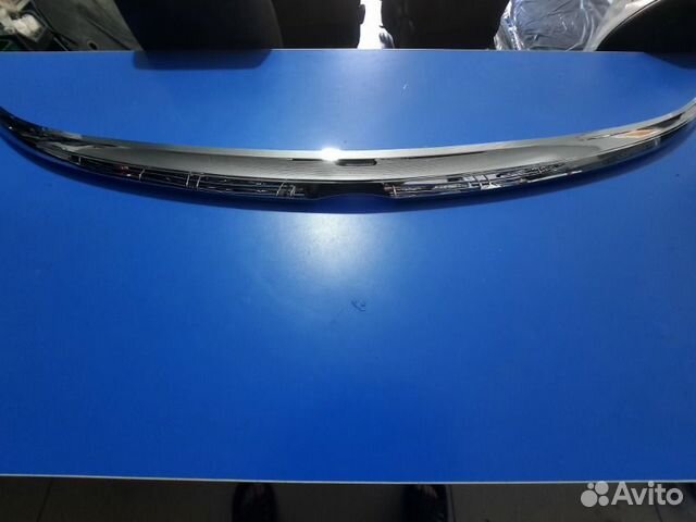 Молдинг капота передний Toyota Camry V55 2014-2018