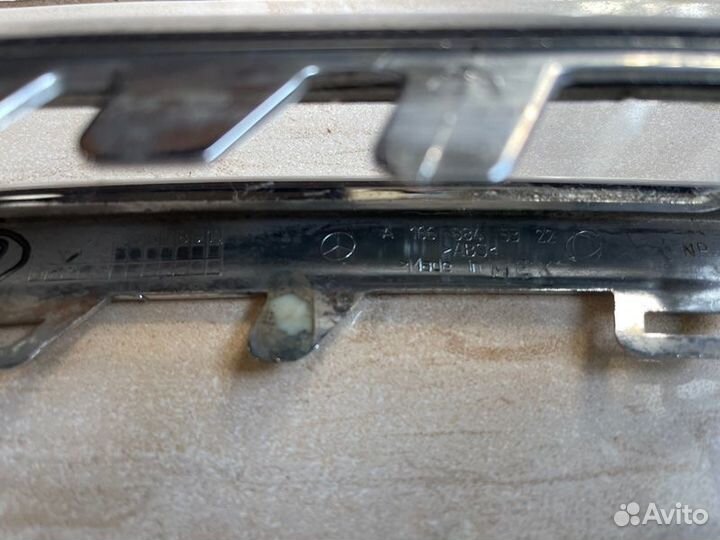 Накладка дхо левая Mercedes Gl Class X166 С 2012