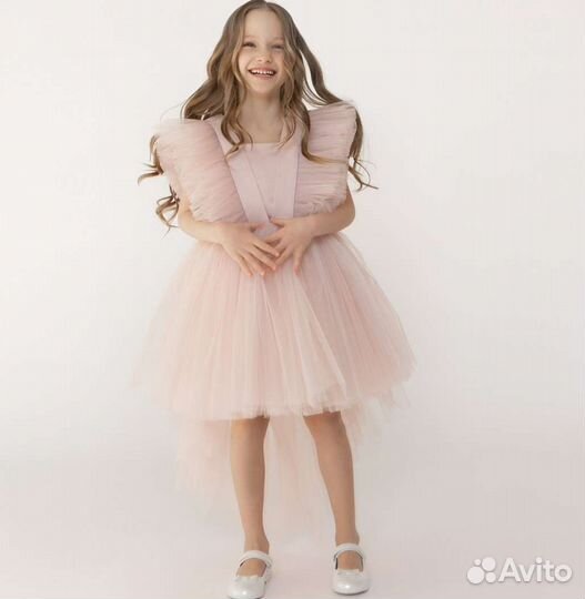 Нарядное платье