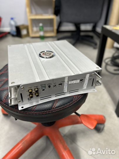 Двухканальный усилитель старой школы DLS MA23