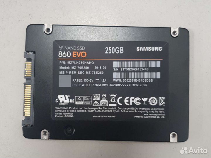 Твердотельный диск 250Gb Samsung EVO 860 SSD