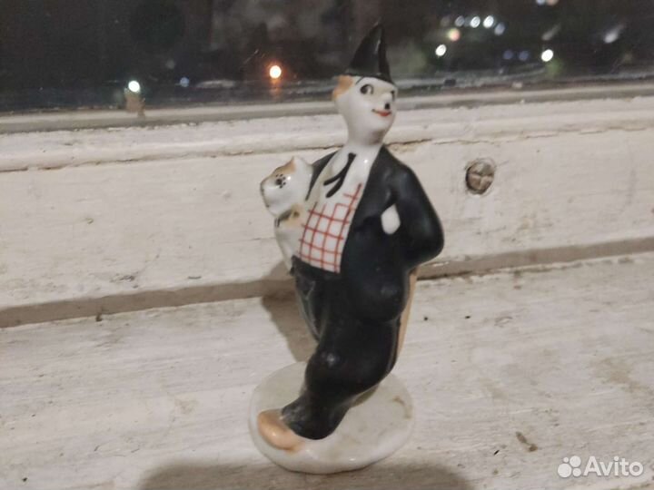 Статуэтка фарфор СССР клоун карандаш