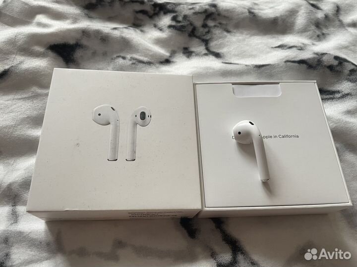 Левый наушник airpods 2