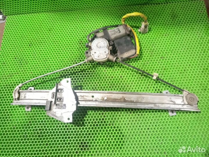 Стеклоподъемник передний левый Mitsubishi Legnum