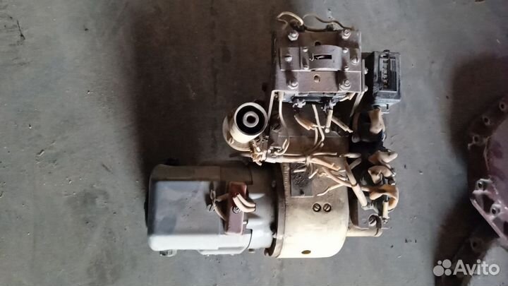 Ув-705-вс Двигатель коллекторный