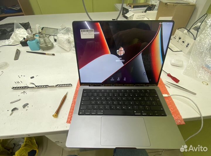 Замена стекла/Дисплея/Экрана iPhone/ iPad/ Watch