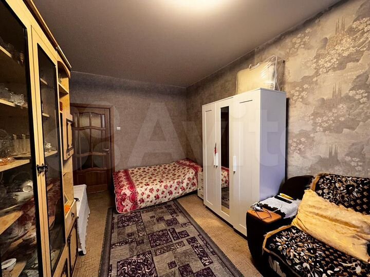 1-к. квартира, 42,7 м², 1/3 эт.